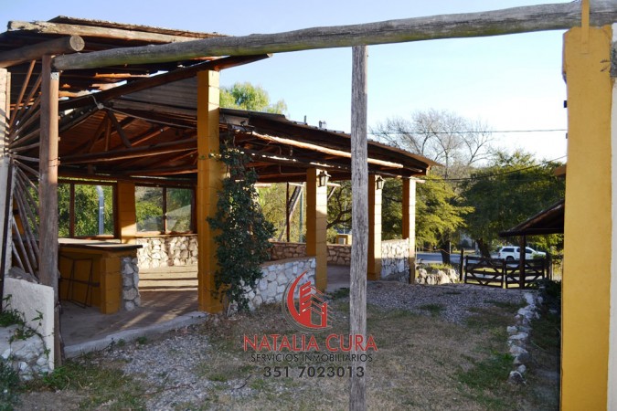 SOBRE RUTA 5- LA BOLSA- CASA MAS RESTAURANTE A CUADRAS DEL RIO!! IMPERDIBLE