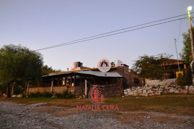 SOBRE RUTA 5- LA BOLSA- CASA MAS RESTAURANTE A CUADRAS DEL RIO!! IMPERDIBLE