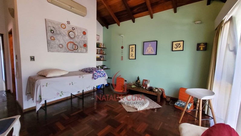 Country Jockey Club Casa en Venta de 4 Dorm. Fondo Golf