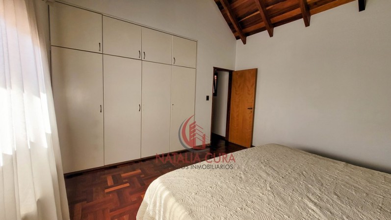 Country Jockey Club Casa en Venta de 4 Dorm. Fondo Golf