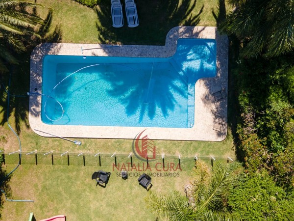 Country Jockey Club Casa en Venta de 4 Dorm. Fondo Golf