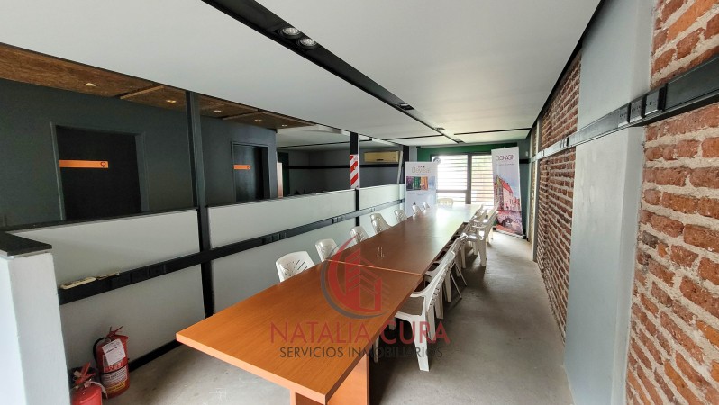 INMUEBLE COMERCIAL SOBRE ROQUE FUNES CASI MENENDEZ PIDAL