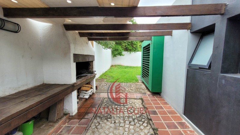 INMUEBLE COMERCIAL SOBRE ROQUE FUNES CASI MENENDEZ PIDAL