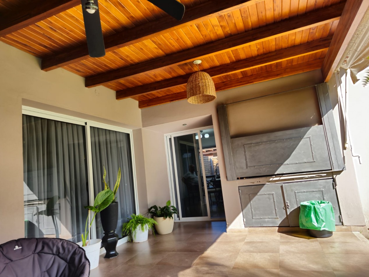Country San Isidro, Villa Allende. Casa desarrollada en una sola Planta