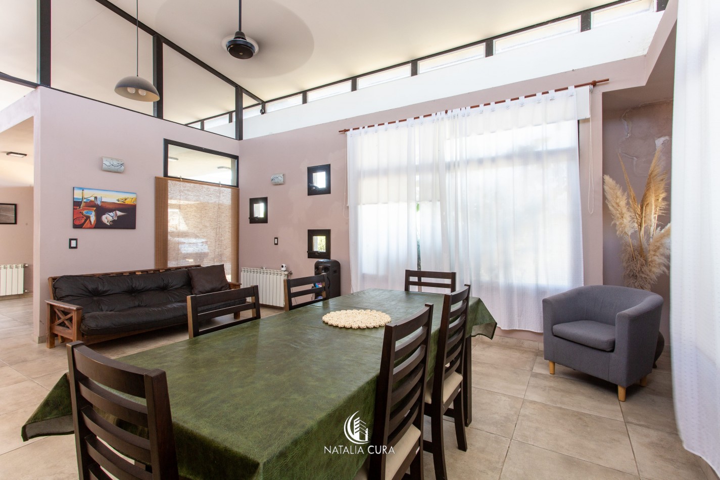 Maravillosa Casa en 7 Soles