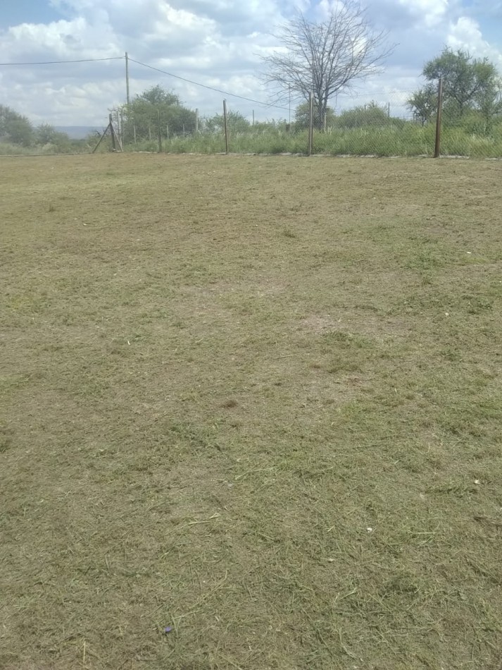 Villa Parque Siquiman Lote 100% plano. C/ escritura!