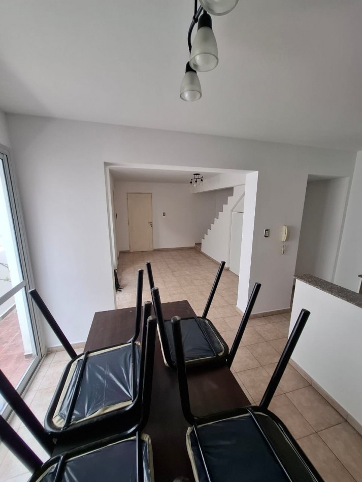DEPTO TIPO DUPLEX 2 DORM-2 BAÑOS- NUEVA CORDOBA