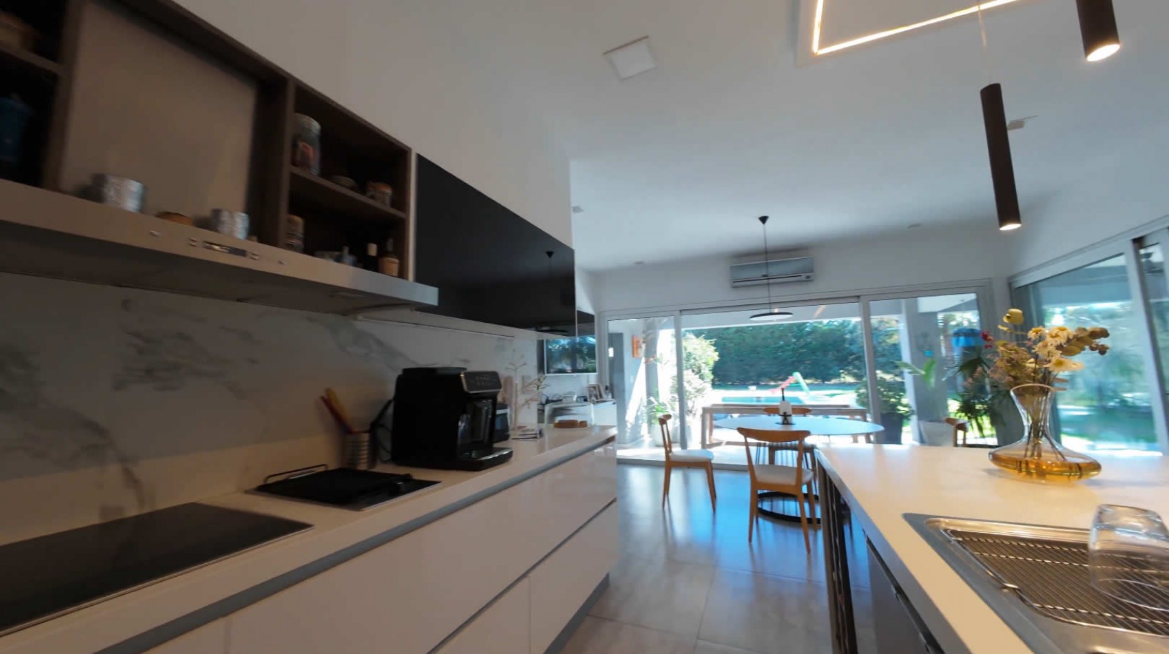 Moderna casa en Verandas de 7 Soles