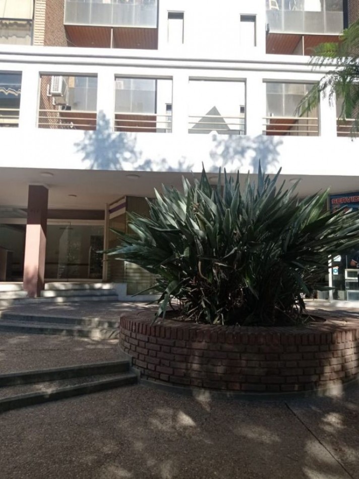 El dpto esta en Nueva Cordoba, Balcarse 427