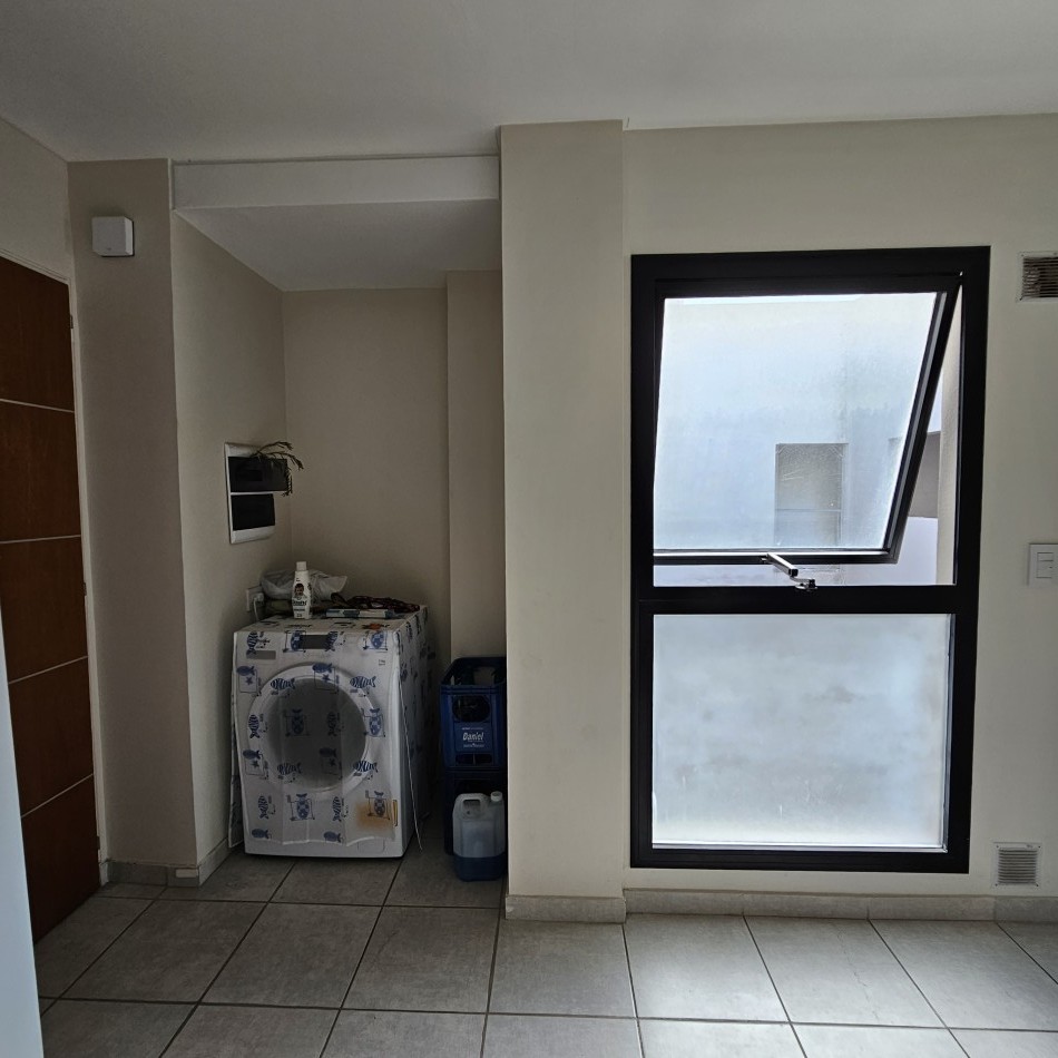 B° SAN MARTIN DEPTO EN VENTA 2 DORM CON BALCON CON ASADOR ORIENTACION FRENTE