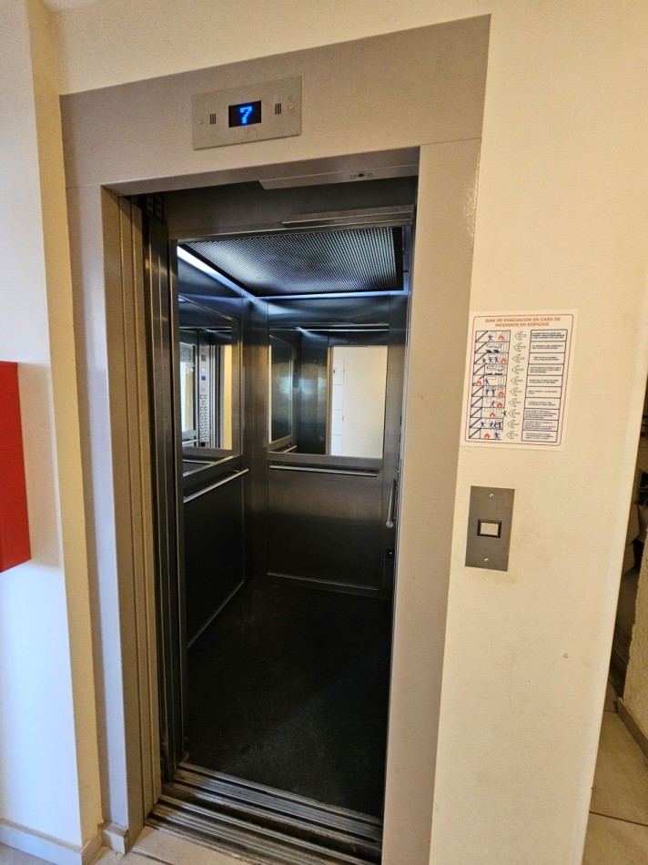 APTO CREDITO- ALTO ALBERDI- SOBRE CASTEX AL 100- Departamento 2 Dormitorios