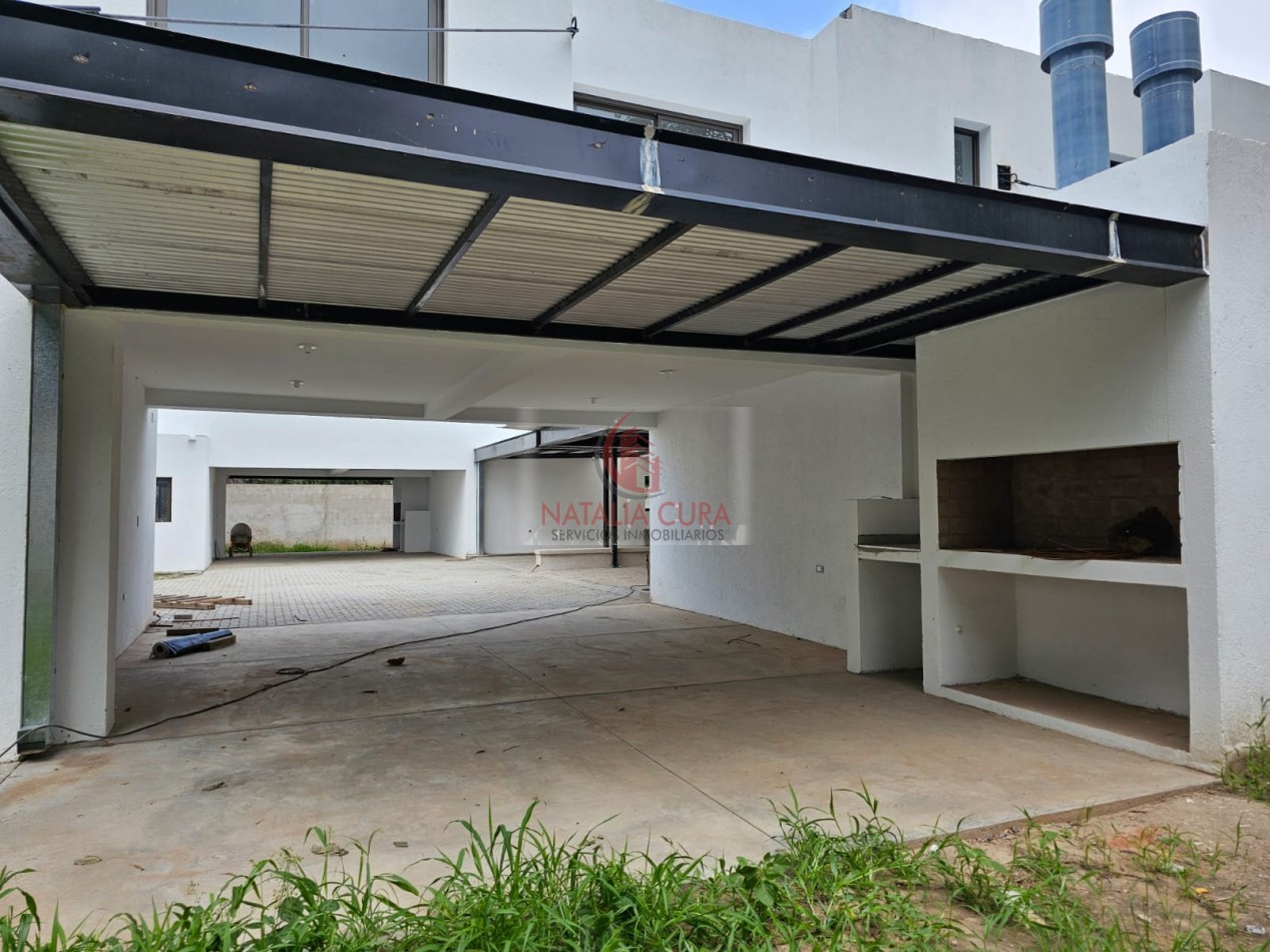 "HOUSING VIRACOCHA" DUPLEX 3 DORM 3 BAÑOS COCH DOBLE