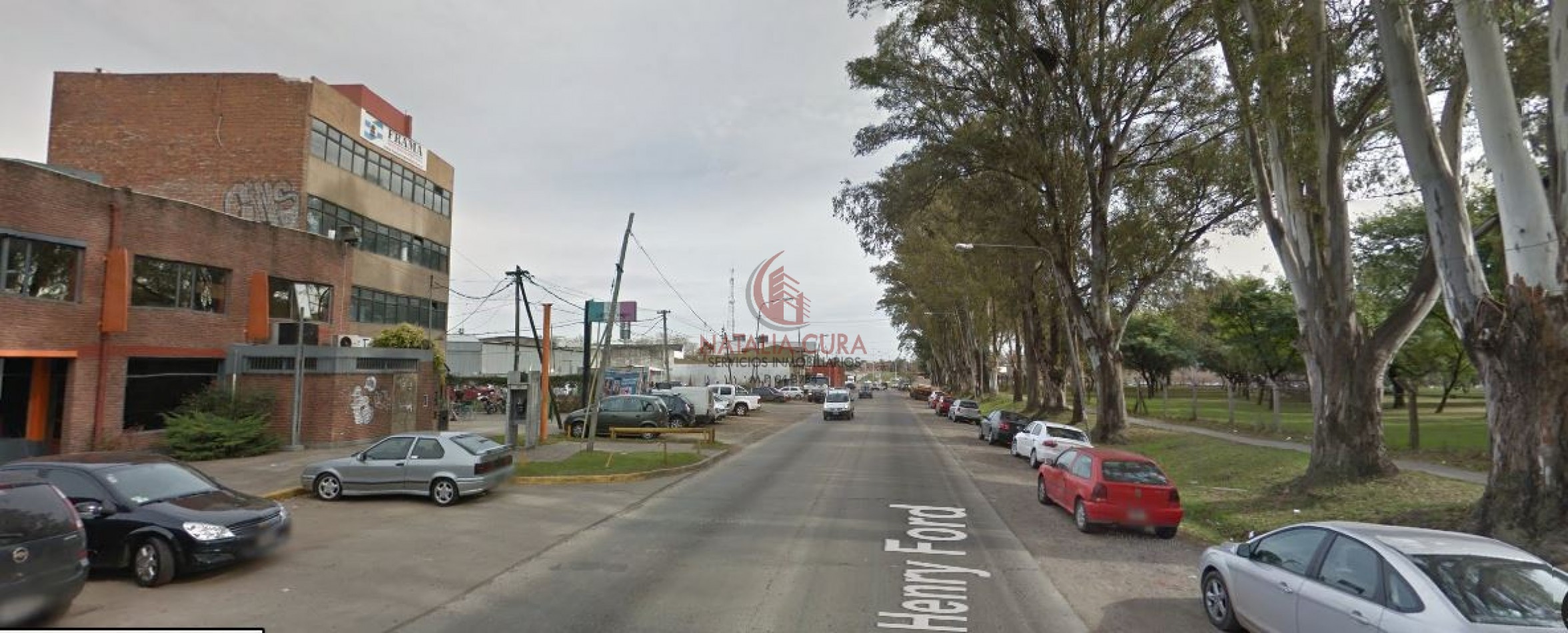 EDIFICIO CORPORATIVO FRENTE A FABRICA FORD