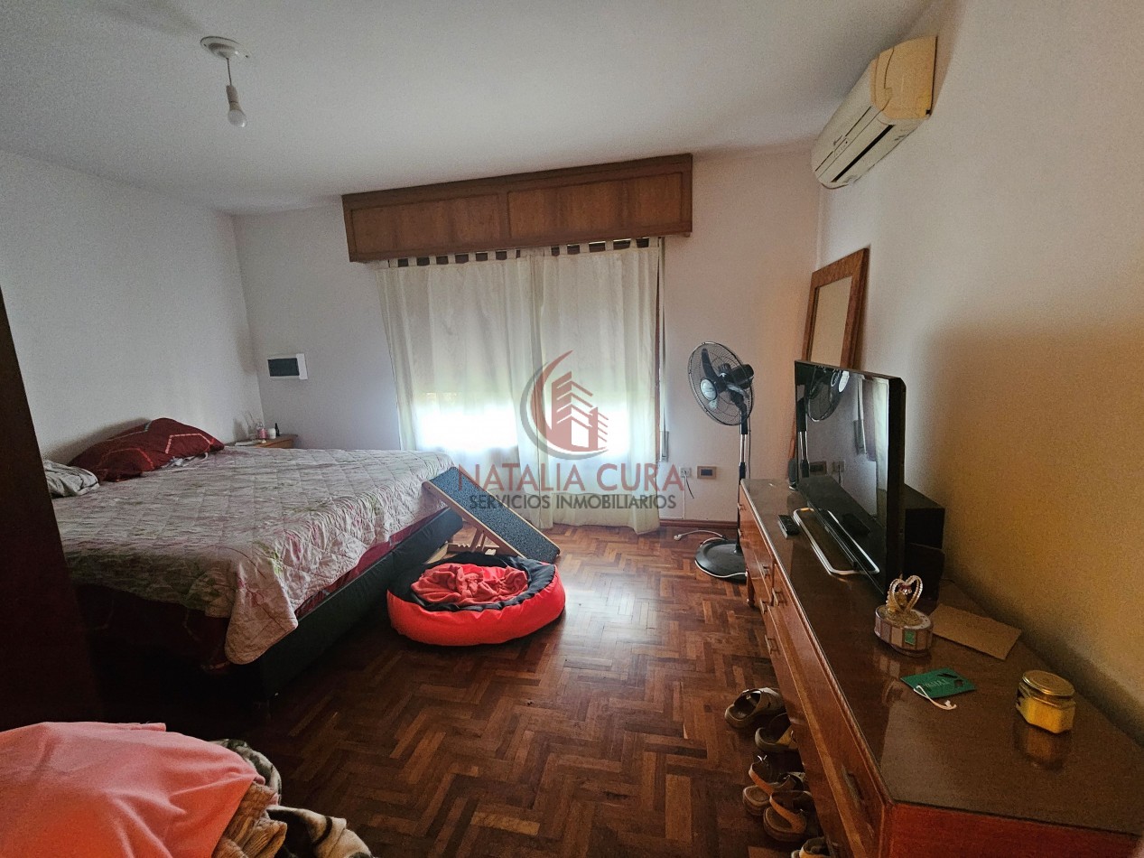 B° SAN MARTIN- HERMOSA CASA DE 3 DORM "APTA BANCOR"