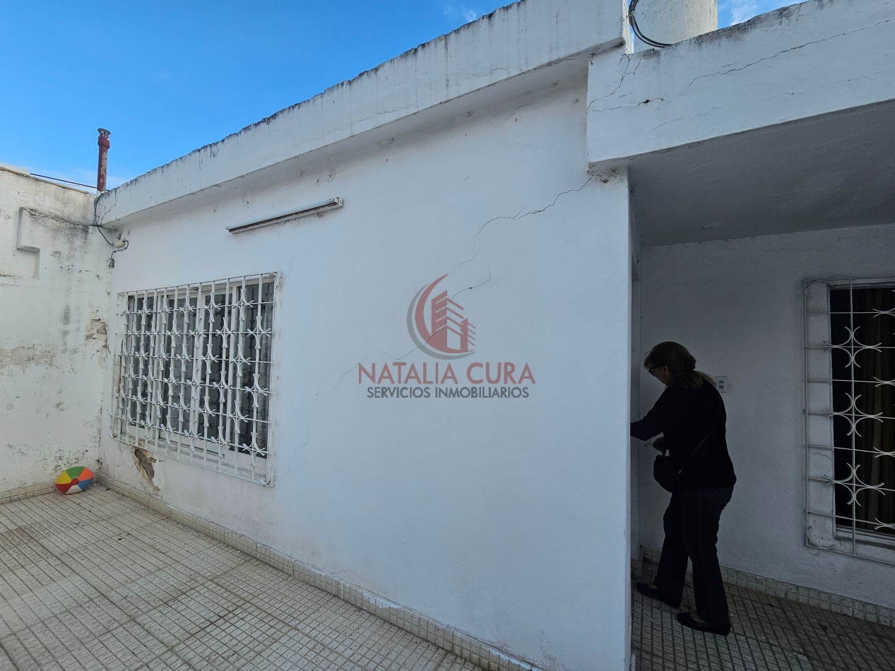 B° SAN MARTIN- HERMOSA CASA DE 3 DORM "APTA BANCOR"
