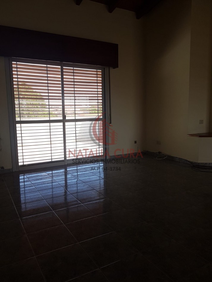 URCA- GALPON MAS DEPARTAMENTO EN VENTA