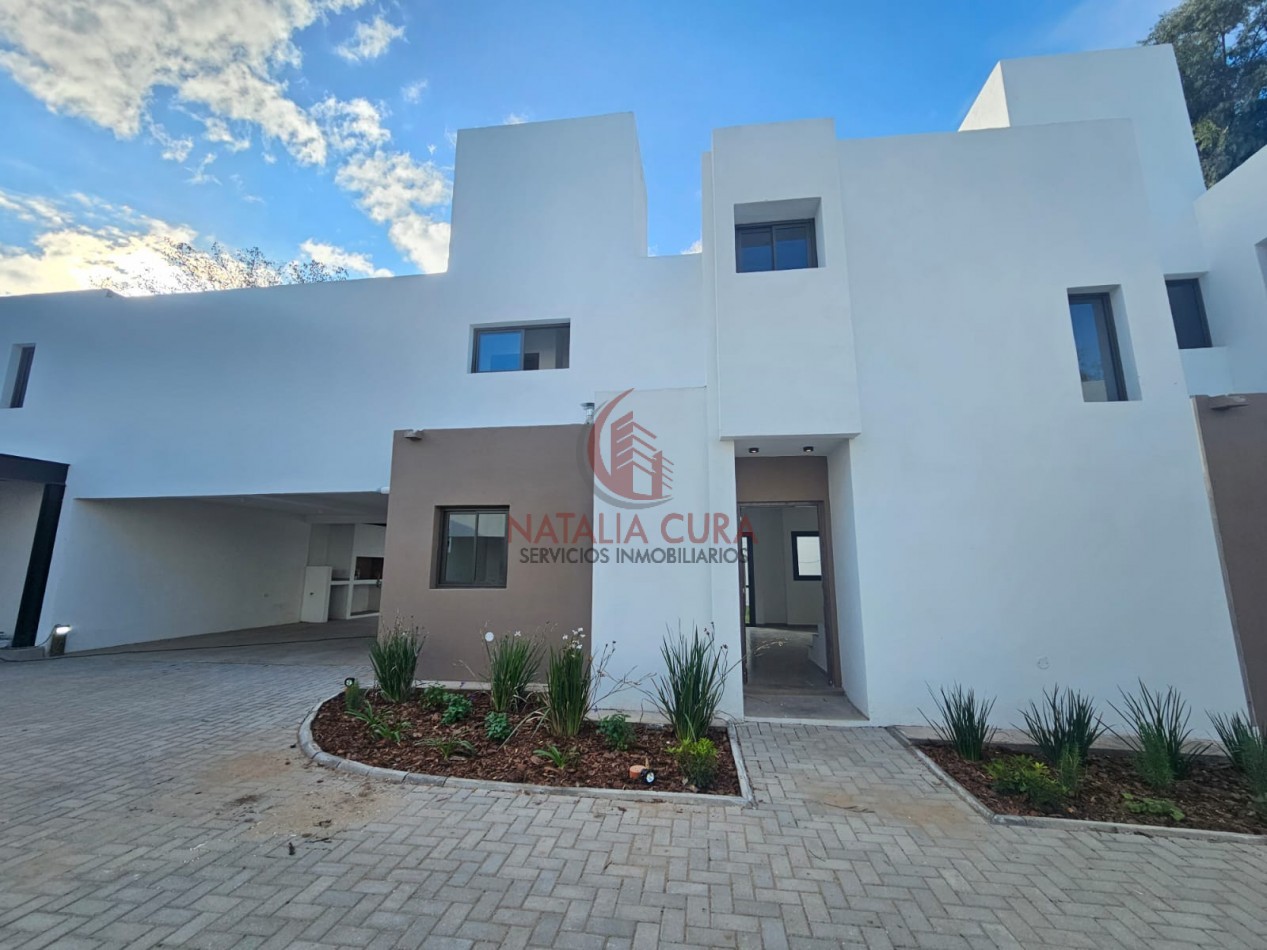 "HOUSING VIRACOCHA" DUPLEX 3 DORM 3 BAÑOS COCH DOBLE