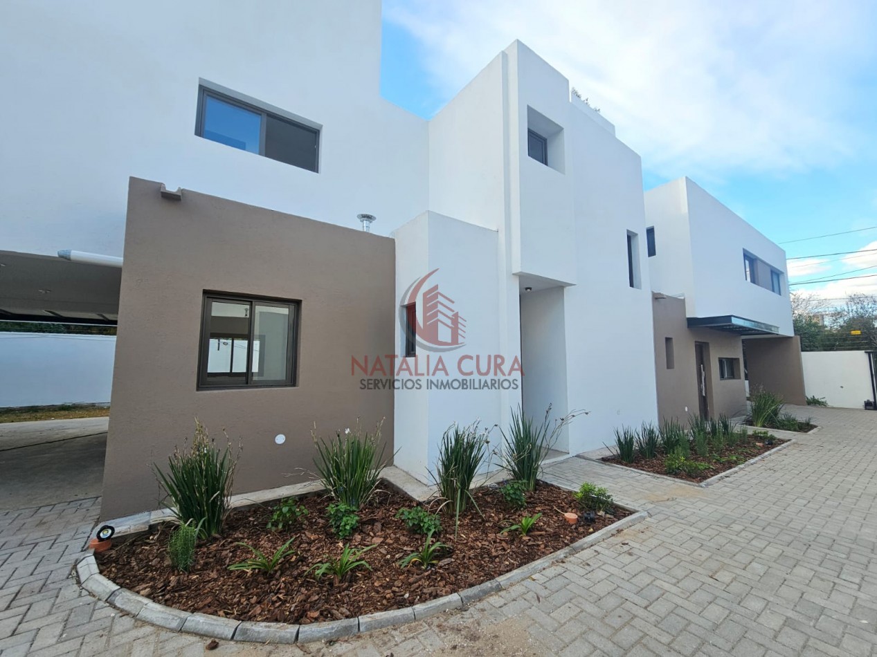 "HOUSING VIRACOCHA" DUPLEX 3 DORM 3 BAÑOS COCH DOBLE