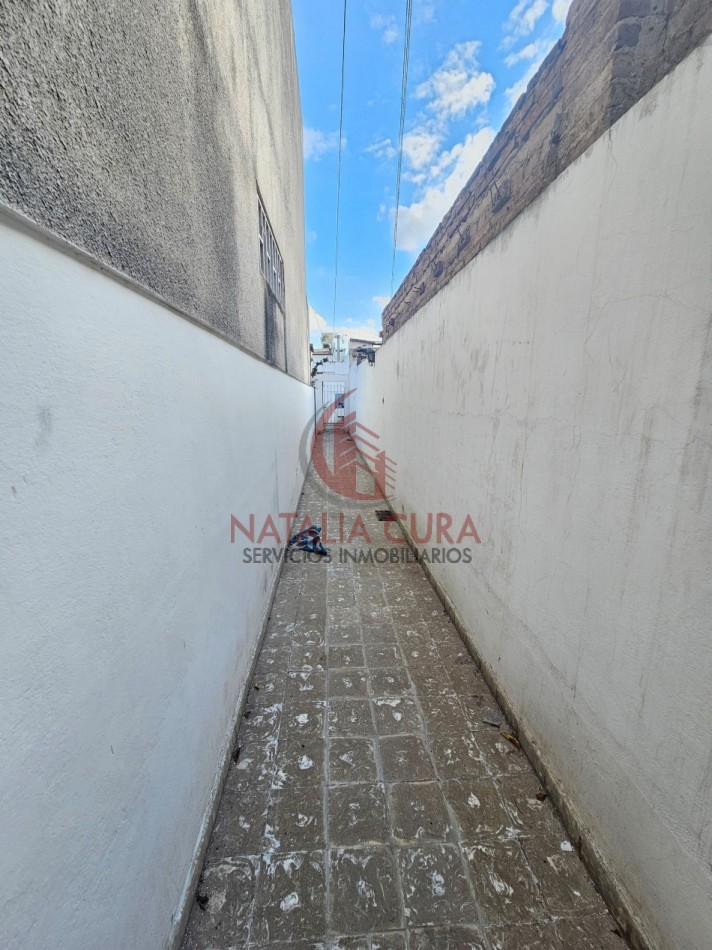 B° SAN MARTIN- HERMOSA CASA DE 3 DORM "APTA BANCOR"