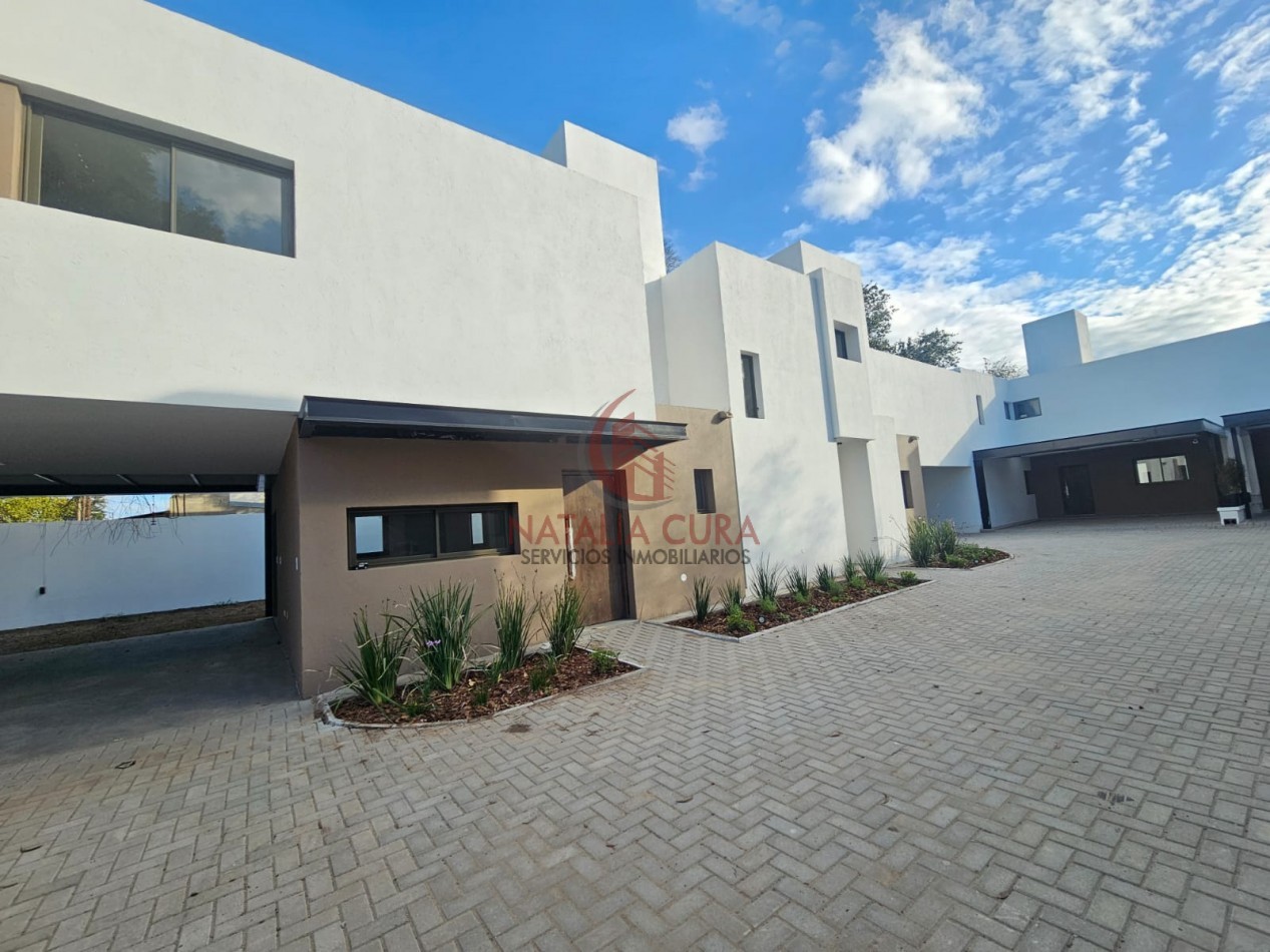 "HOUSING VIRACOCHA" DUPLEX 3 DORM 3 BAÑOS COCH DOBLE