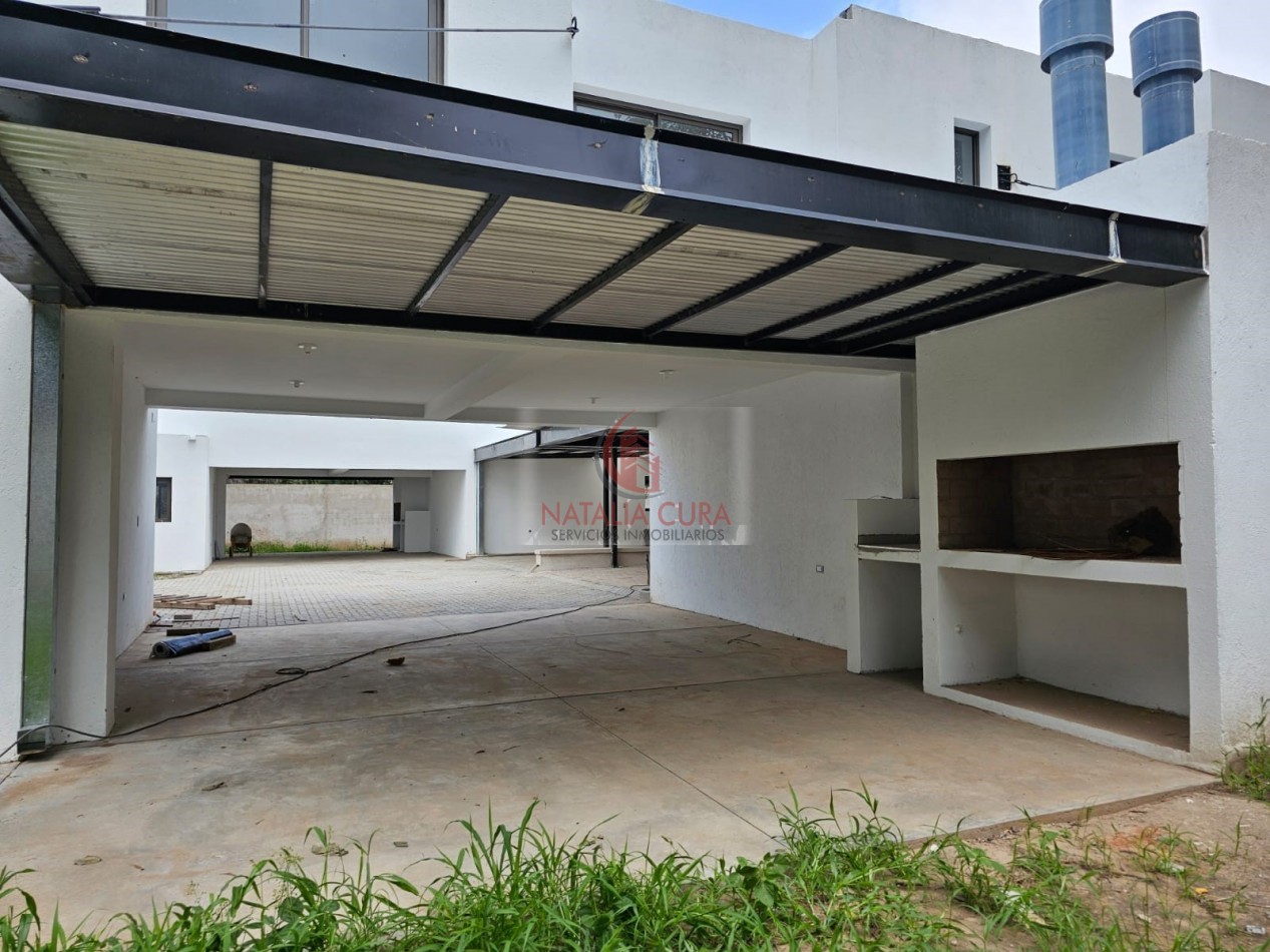 "HOUSING VIRACOCHA" DUPLEX 3 DORM 3 BAÑOS COCH DOBLE