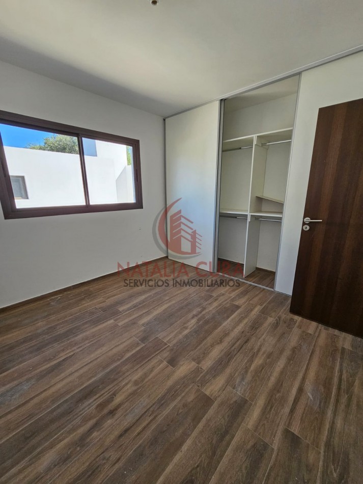 "HOUSING VIRACOCHA" DUPLEX 3 DORM 3 BAÑOS COCH DOBLE