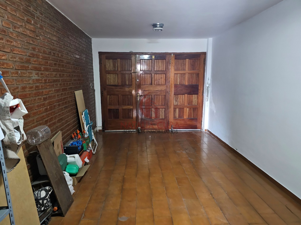 B° SAN MARTIN- HERMOSA CASA DE 3 DORM "APTA BANCOR"