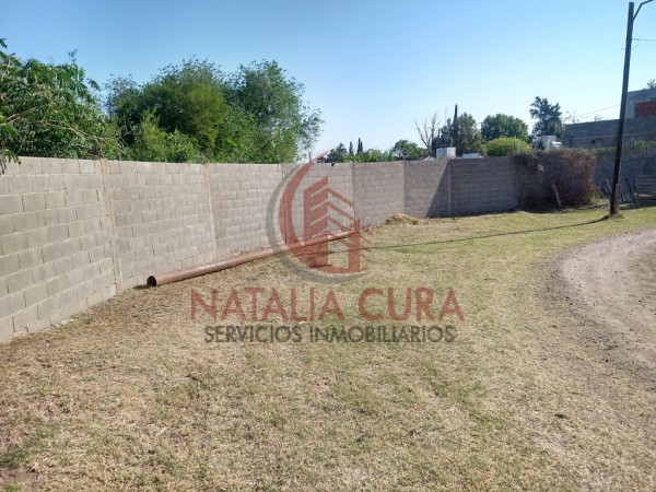 QUISQUISACATE- 2 Lotes de 694 y 603 Mts dentro de Housing