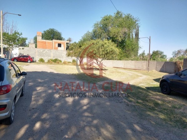 QUISQUISACATE- 2 Lotes de 694 y 603 Mts dentro de Housing