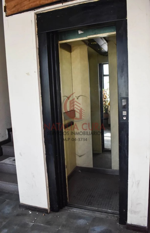 EDIFICIO CORPORATIVO FRENTE A FABRICA FORD