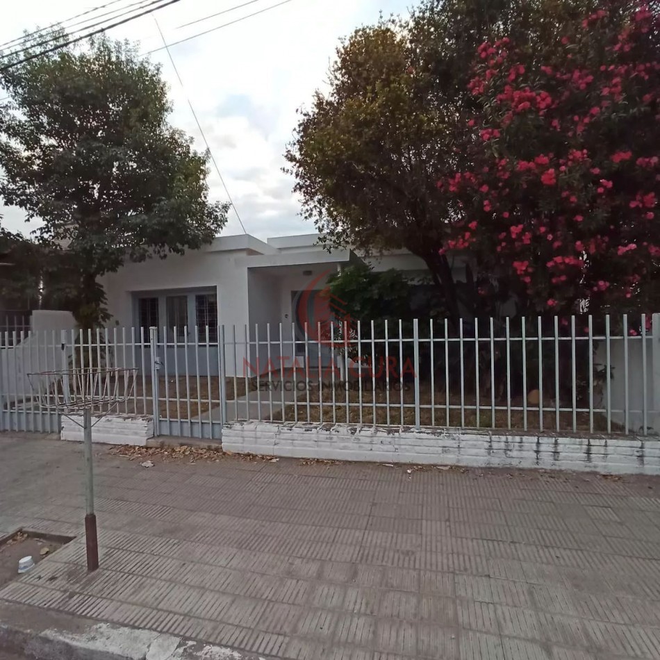 CASA EN VENTA SOBRE MAESTRO VIDAL