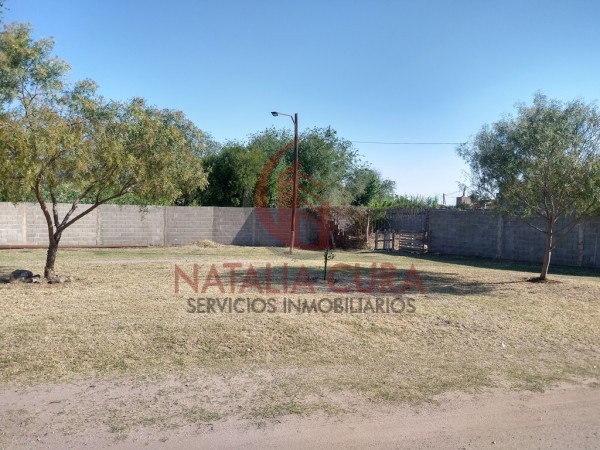 QUISQUISACATE- 2 Lotes de 694 y 603 Mts dentro de Housing
