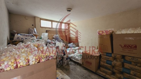 URCA- GALPON MAS DEPARTAMENTO EN VENTA