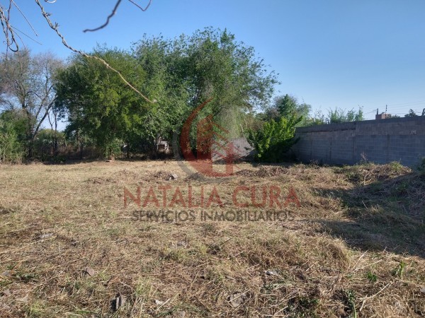 QUISQUISACATE- 2 Lotes de 694 y 603 Mts dentro de Housing