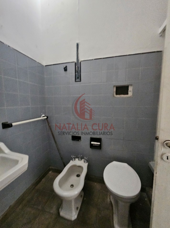B° SAN MARTIN- HERMOSA CASA DE 3 DORM "APTA BANCOR"