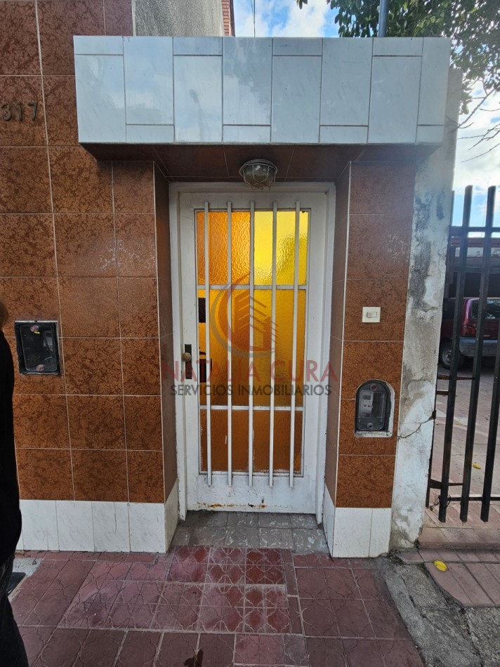 B° SAN MARTIN- HERMOSA CASA DE 3 DORM "APTA BANCOR"