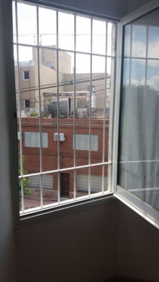 VENTA Depto 1 Dorm muy luminoso 9 de Julio 2300 - 2° PISO Frente