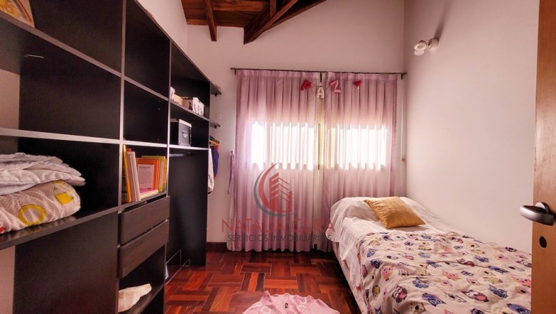 Country Jockey Club Casa en Venta de 4 Dorm. Fondo Golf