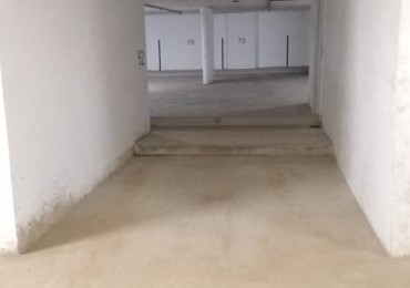 VELEZ SARSFIELD 1696- EDIF.CAMPUS-COCHERA EN VENTA 