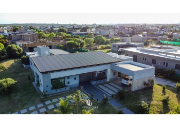 Maravillosa Casa en 7 Soles