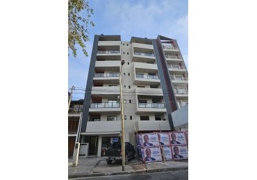 B° SAN MARTIN DEPTO EN VENTA 2 DORM CON BALCON CON ASADOR ORIENTACION FRENTE 