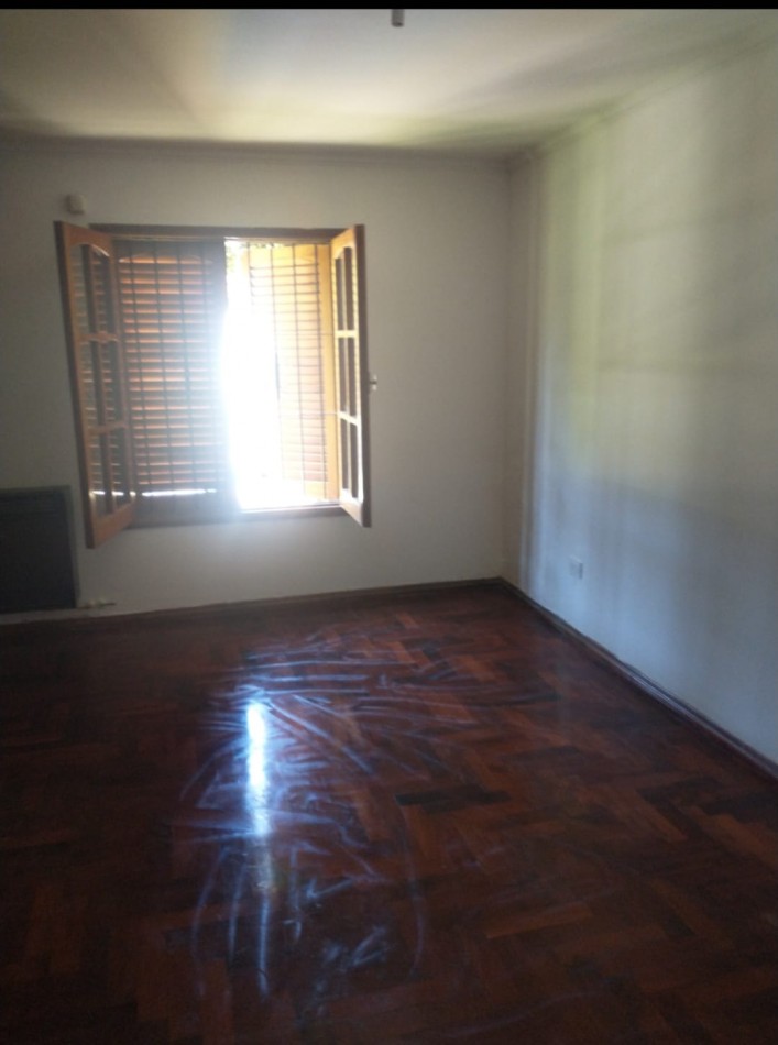 Casa 3 Dorm en Venta en B° La Salle-A Mts de Martinolli