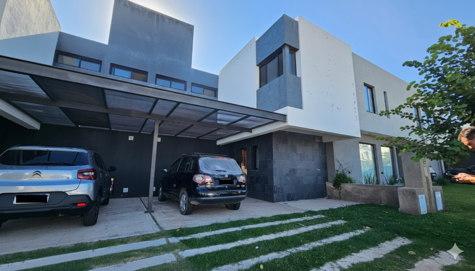 VENTA DUPLEX 3 DORM - LOMAS DE MANANTIALES 