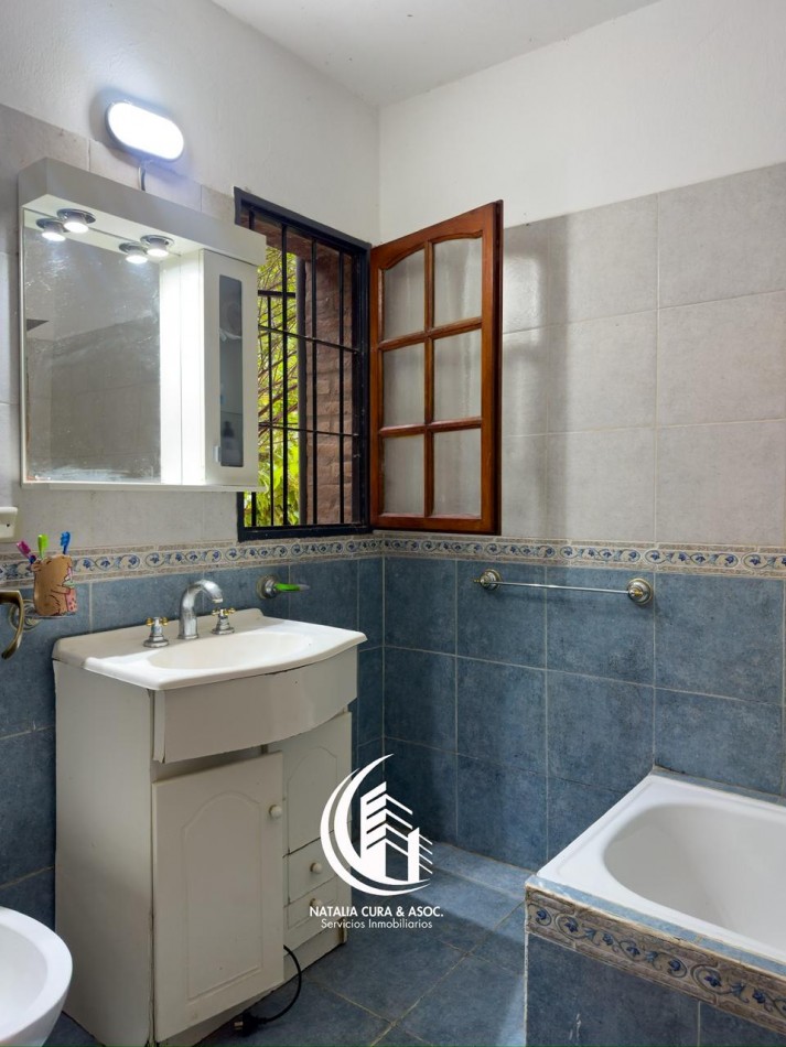 Arguello: Oasis Natural de 1.400 m² con Potencial para 5 Viviendas