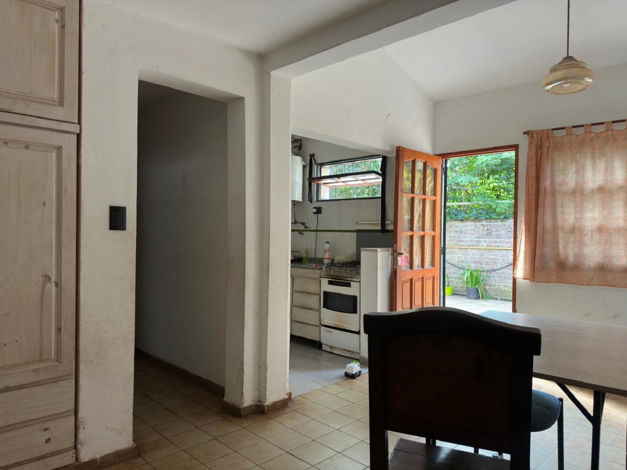 Arguello: Oasis Natural de 1.400 m² con Potencial para 5 Viviendas