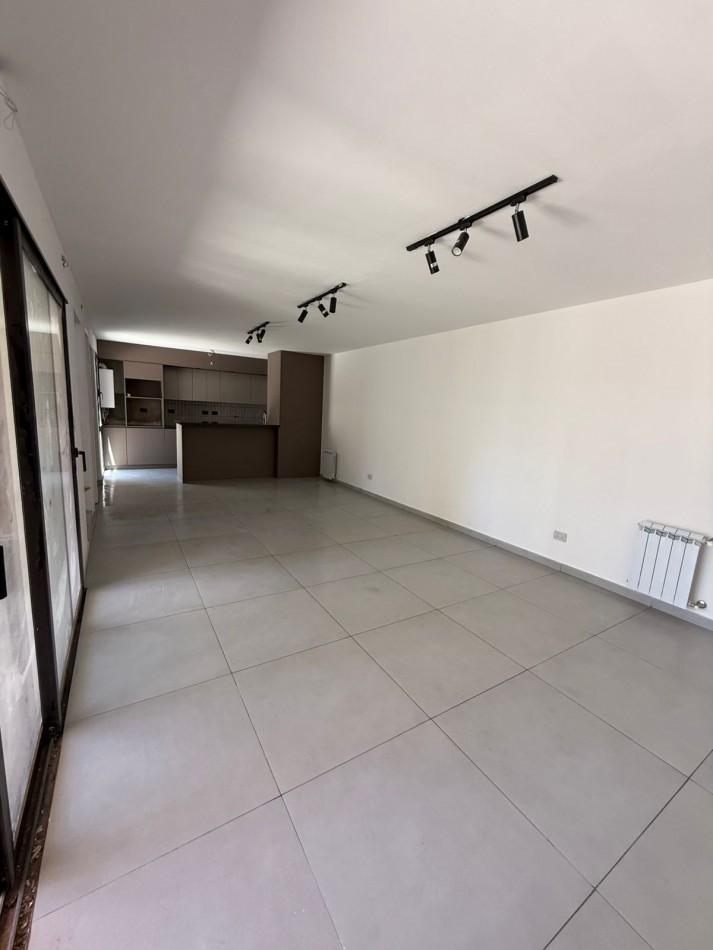 ARGUELLO QUISQUISACATE VENTA DUPLEX 2 DORMITORIOS 