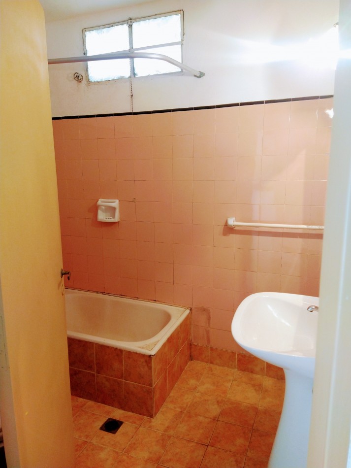 ALQUILER DEPARTAMENTO 2 DORM ALQUILER CON TERRAZA A  MTS FUERZA AEREA