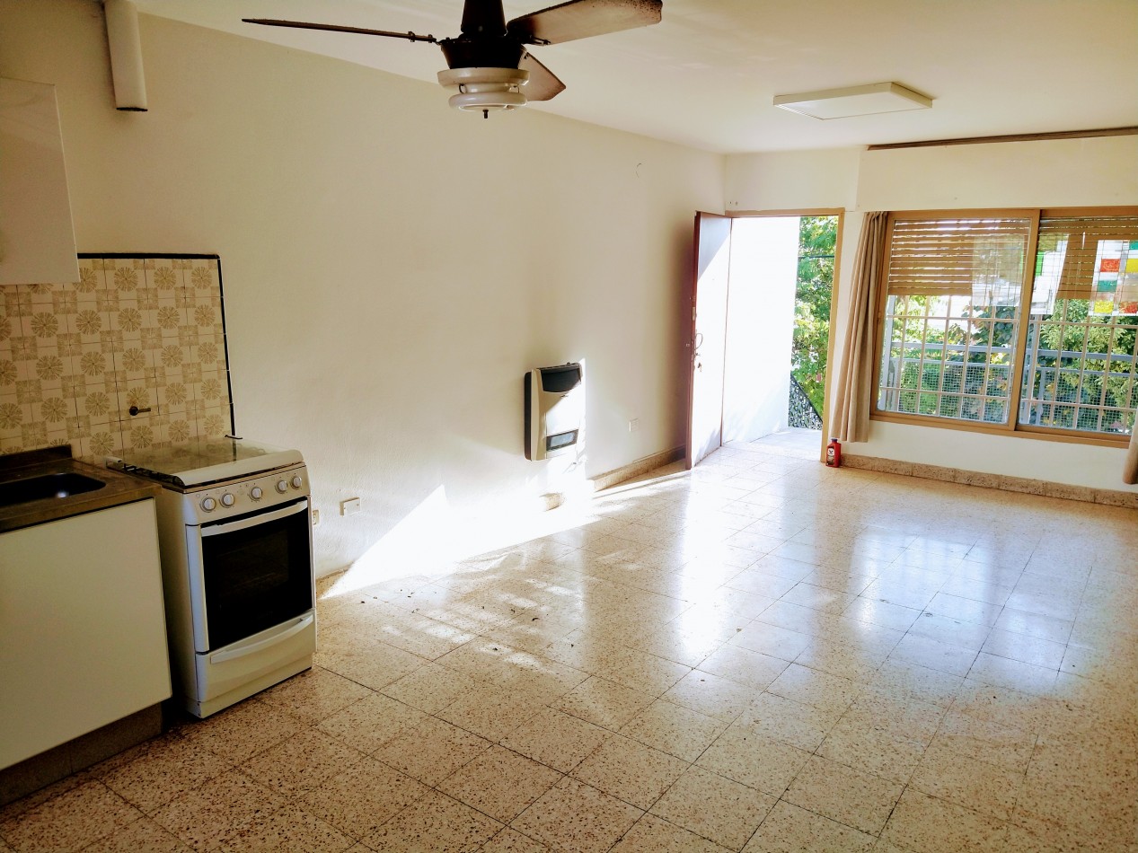 ALQUILER DEPARTAMENTO 2 DORM ALQUILER CON TERRAZA A  MTS FUERZA AEREA