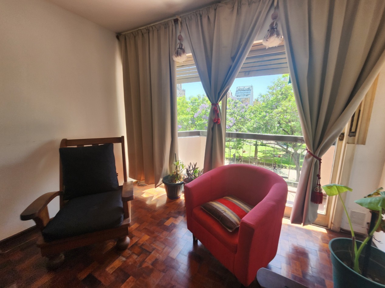 Departamento 2 Dorm Frente a Plaza Colon! AMOBLADO