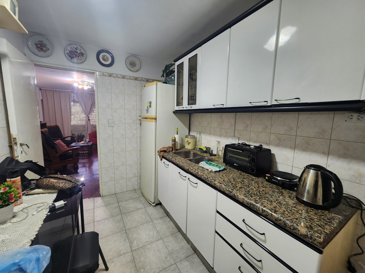 Departamento 2 Dorm Frente a Plaza Colon! AMOBLADO